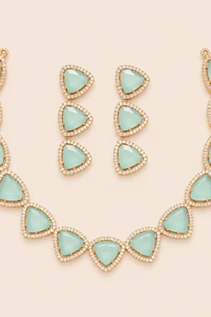 Mint Triangle Necklace Set